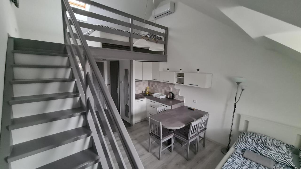 Gyulai-fürdő-apartman II. Exterior foto