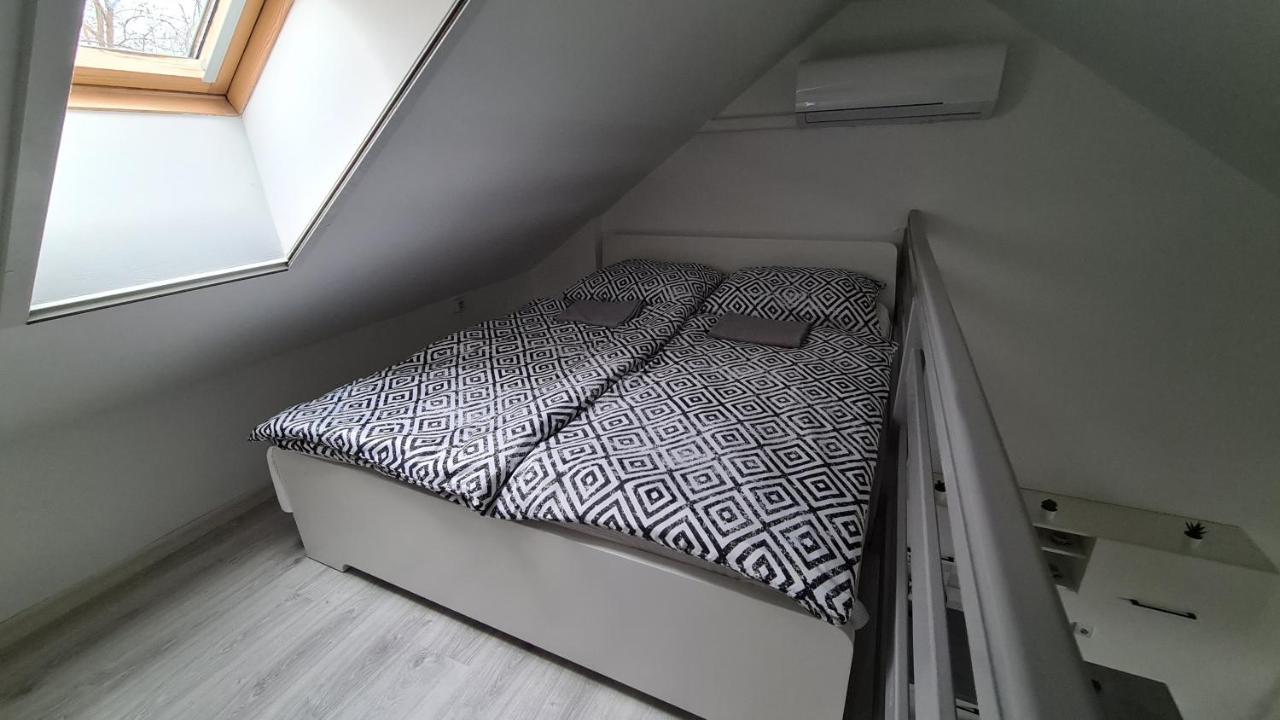 Gyulai-fürdő-apartman II. Exterior foto