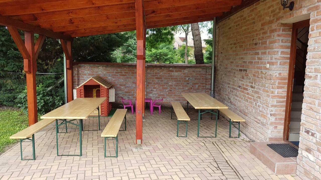 Gyulai-fürdő-apartman II. Exterior foto